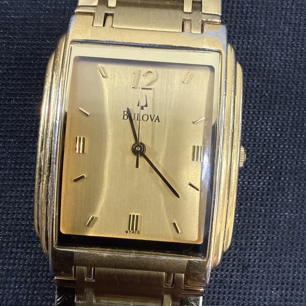 Vintage Bulova C967698 Gold Tank Dress Unisex Midsize 26mm New Battery (Z4)